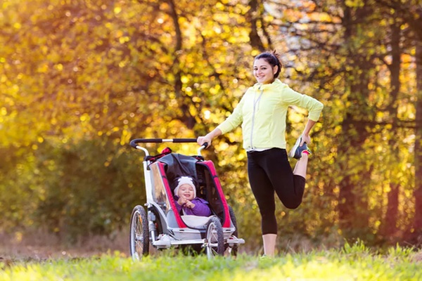 Quais as melhores dicas para as mães voltarem às atividades físicas no pós-parto?