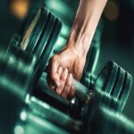 Qual a relação entre intensidade e volume de treinamento?