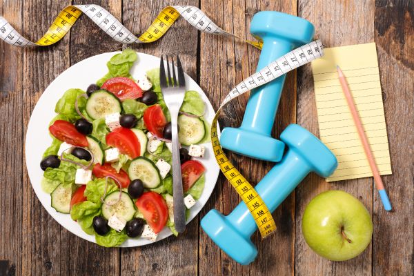 Alimentação e exercício: a dupla imbatível para resultados na academia!