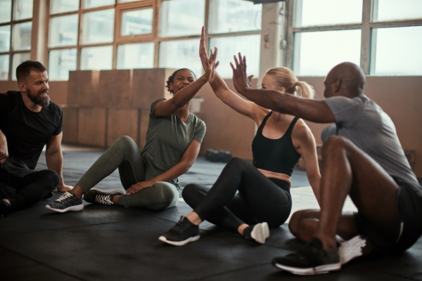 Treino para iniciantes na academia: por onde começar e como evoluir?