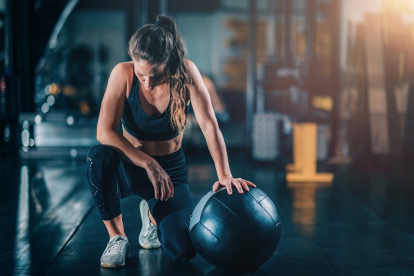 O papel da respiração controlada durante exercícios de força!