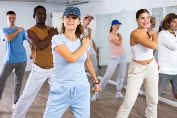 Transforme seu treino com dança: mais energia e resistência no dia a dia! 