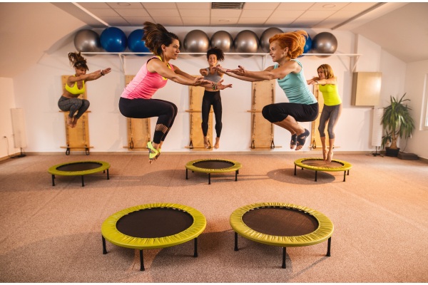Jump: exercício aeróbico eficaz para resistência e queima calórica! 