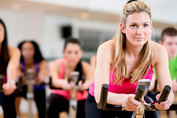 Spinning: o treino de alta intensidade que fortalece seu coração! 
