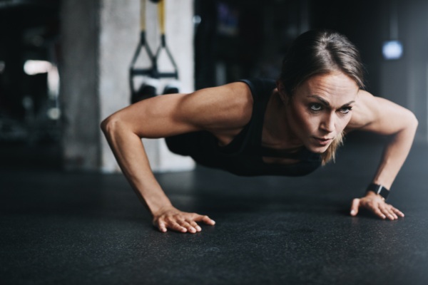 Treinar com consistência: o caminho para uma vida mais saudável e equilibrada! 