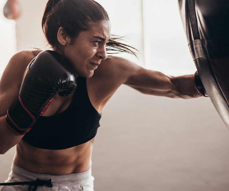 Conheça mais sobre o treino de boxe e seus benefícios para o corpo