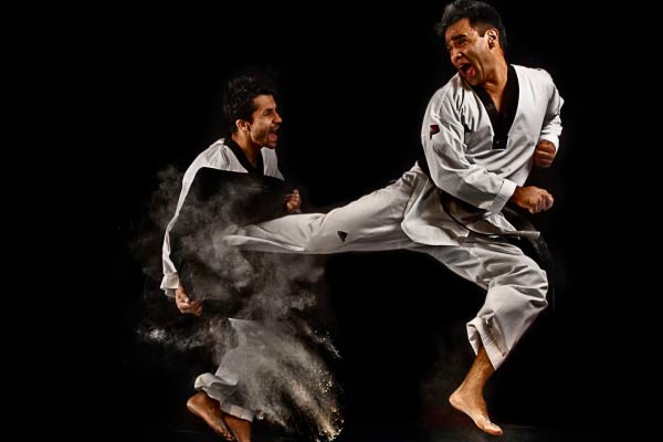 Como funciona o treinamento de força no taekwondo?