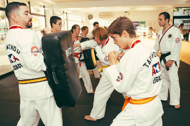 Aula de taekwondo emagrece?